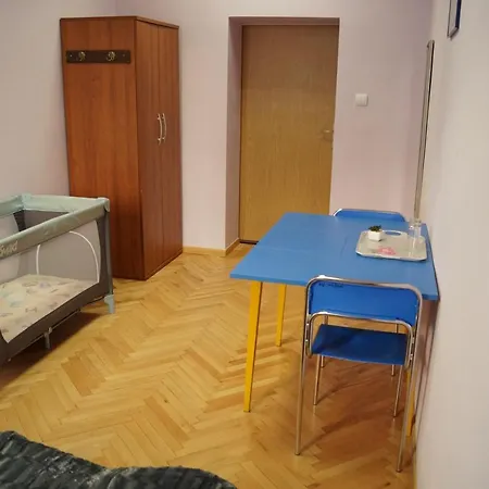 Schoolhouse Hostel