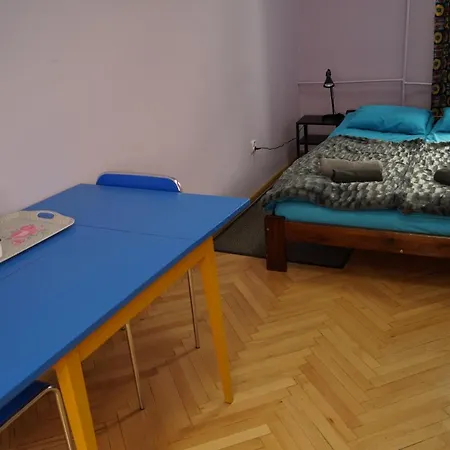 Schoolhouse Hostel